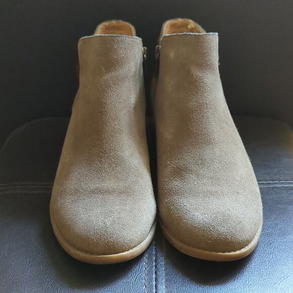 Vionic Gray Suede Leather Buckle Zip Up Millie Fall Outdoor Comfort Booties - Picture 2 of 7